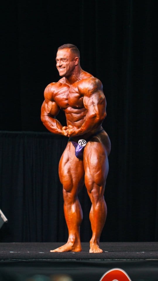 Post 10 by Dean THE GREAT White ifbb pro on Instagram (video)