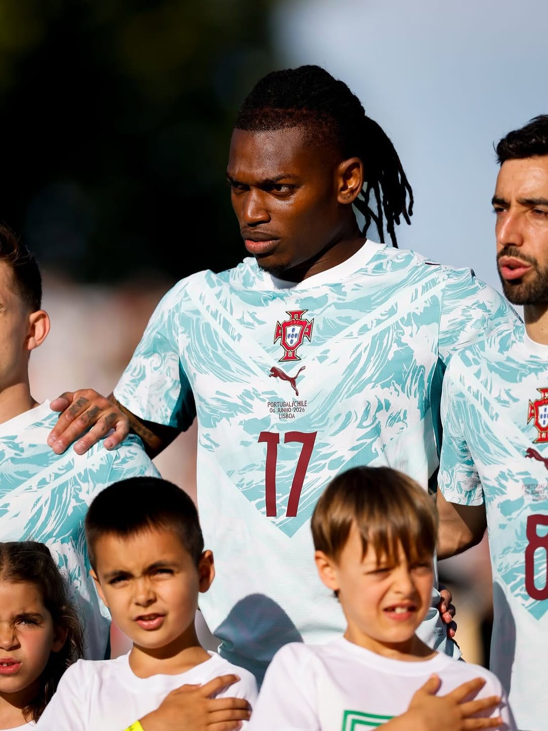 Post 2 by Rafael Leão 1️⃣0️⃣ on Instagram (carousel)