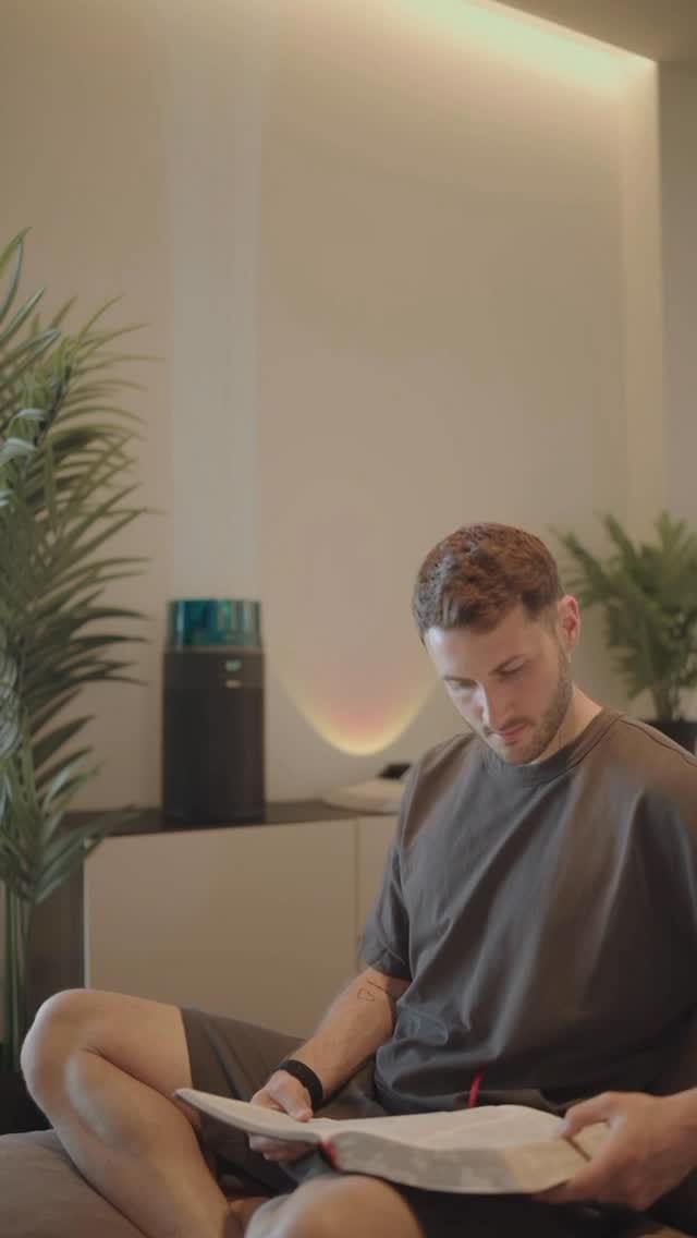 Post 7 by Santiago Gimenez on Instagram (video)