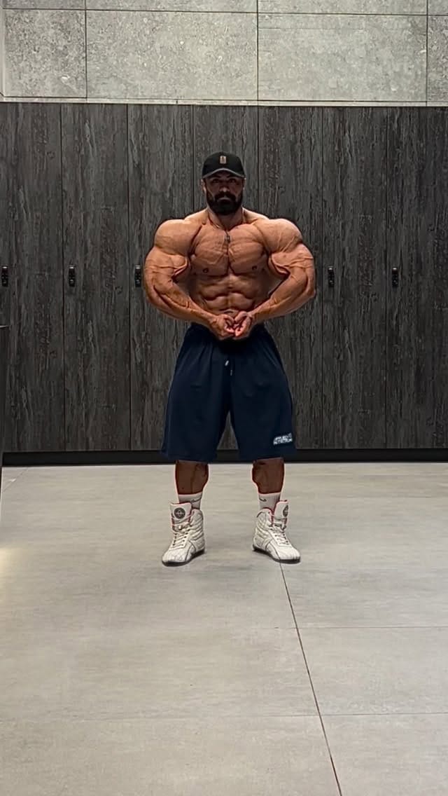 Post 1 by بهروز تابانی on Instagram (video)