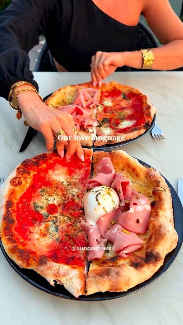 Post 3 by Auré & Ysée | French Travel Couple ✈︎ on Instagram (video)