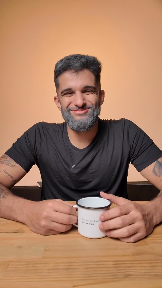 Post 4 by Igor Guedes on Instagram (video)