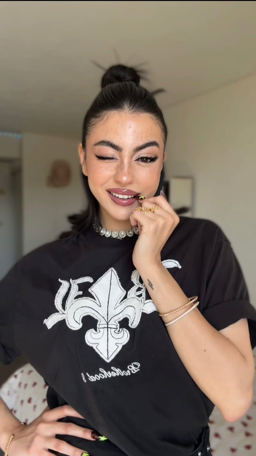 Post 4 by Sarra Cherif on Instagram (video)