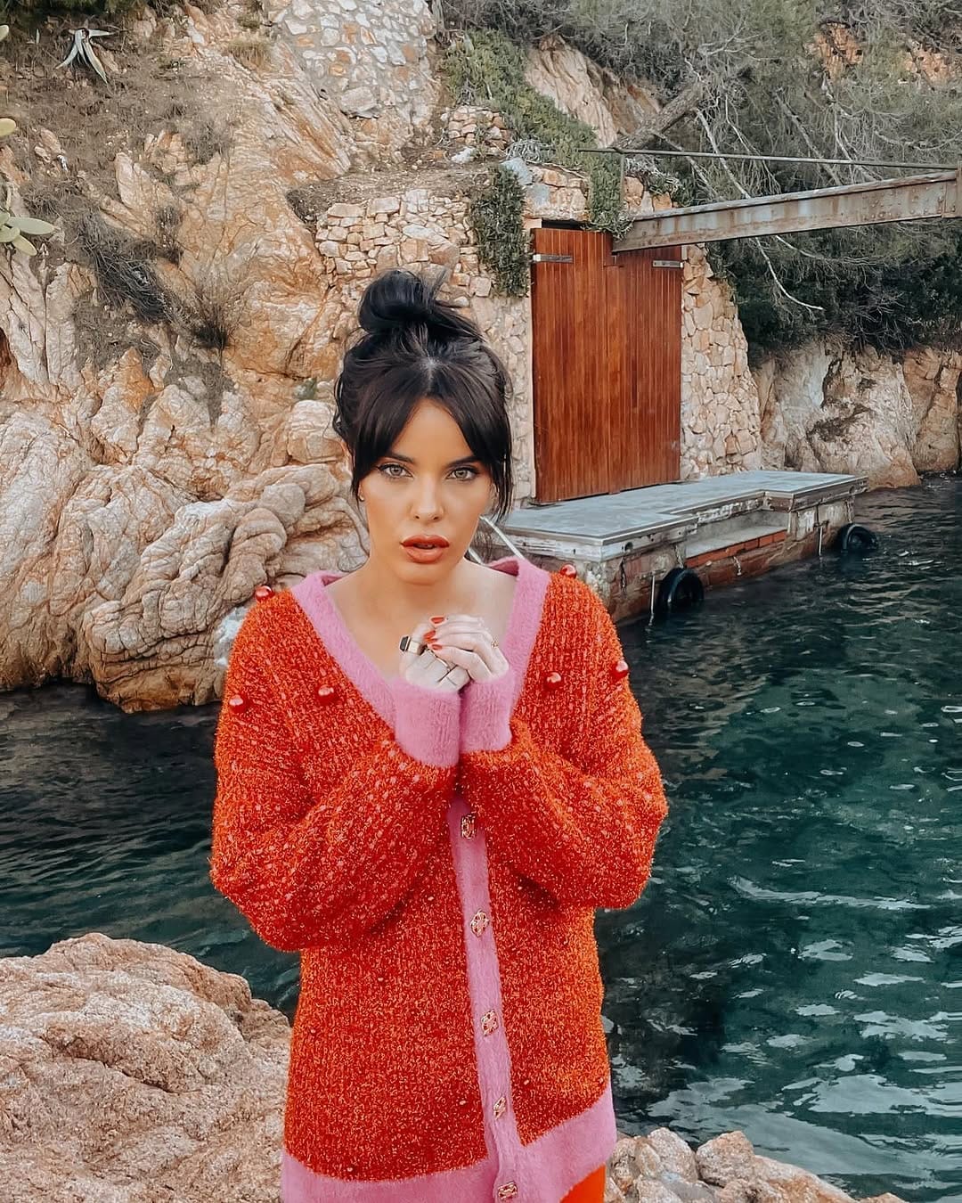 Post 10 by 𝙻𝚊𝚞𝚛𝚊 Sanchez on Instagram (carousel)
