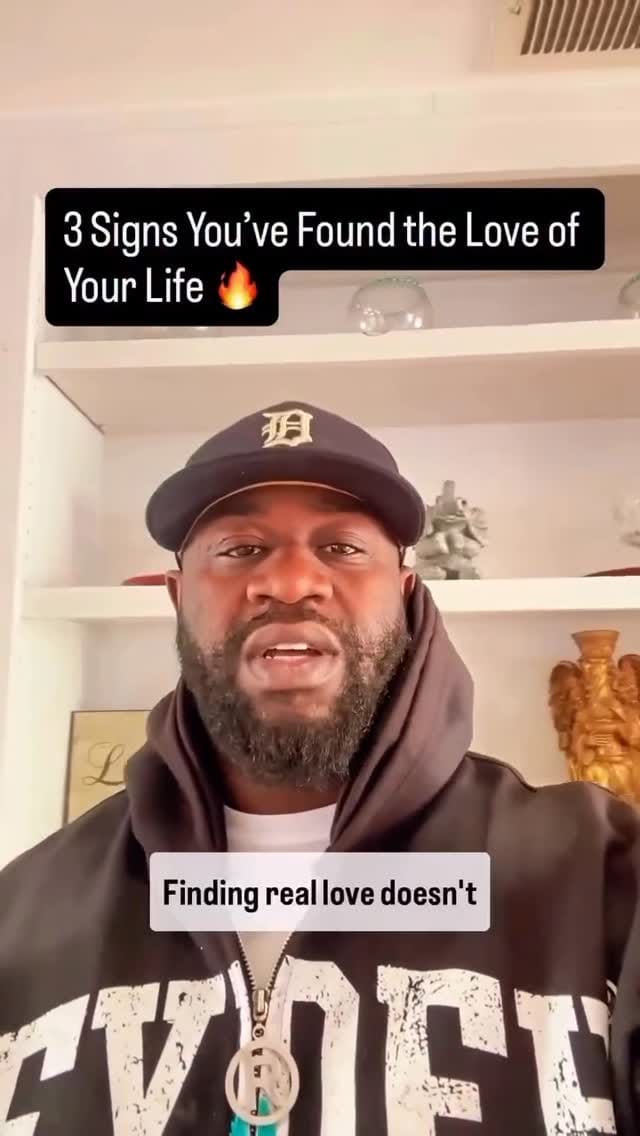 Post 7 by Wɪʟʟɪᴀᴍ Hᴏʟʟɪs ✘ Motivation on Instagram (video)