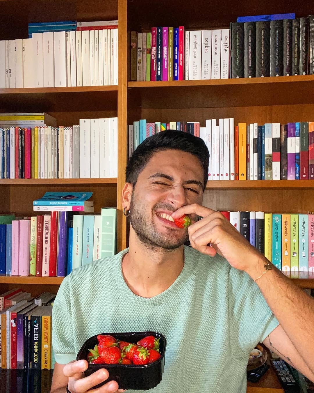 Post 9 by Andrea Collins Amadio🍓| Libri per ogni tema on Instagram (image)