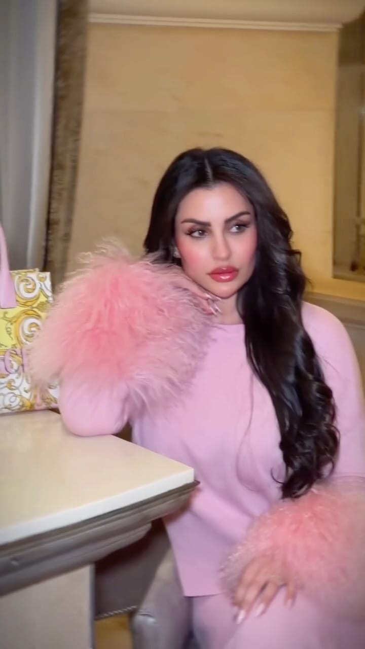 Post 6 by Antoinette khoury on Instagram (video)