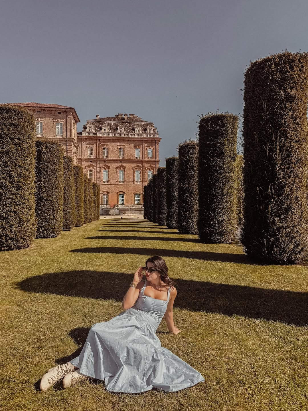 Post 4 by Arezia Esposito on Instagram (image)