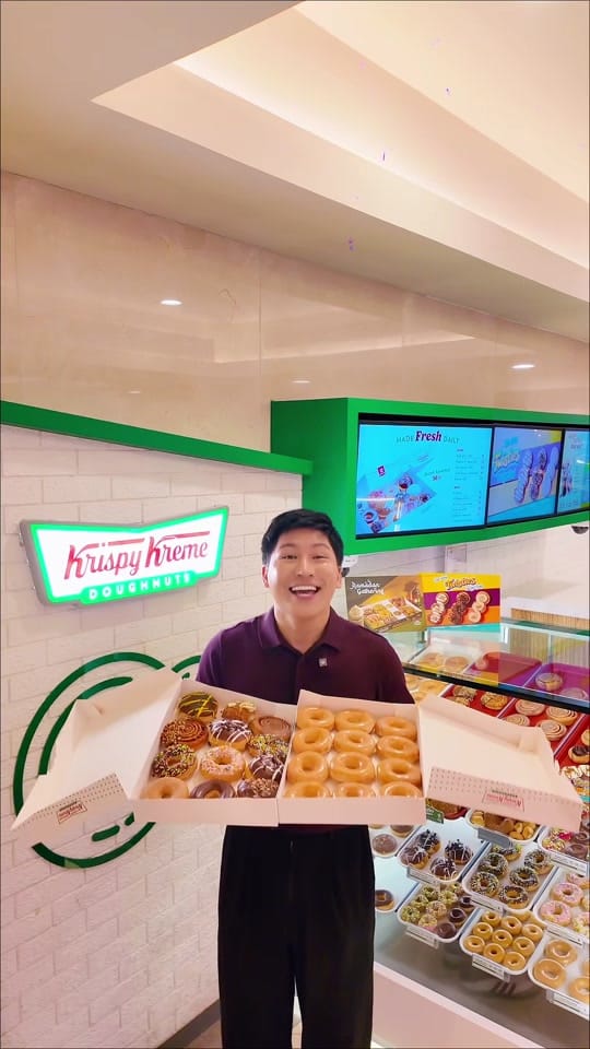 Post 9 by OMGMARK on TikTok (video)