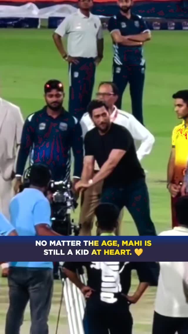 Post 7 by MS Dhoni Fanpage | MS Dhoni | CSK on Instagram (video)
