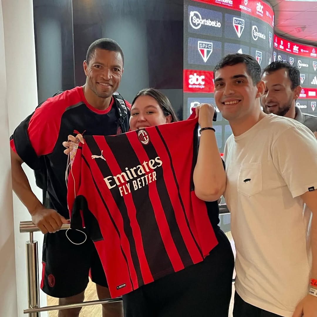 Post 9 by AC Milan Brasil on Instagram (carousel)