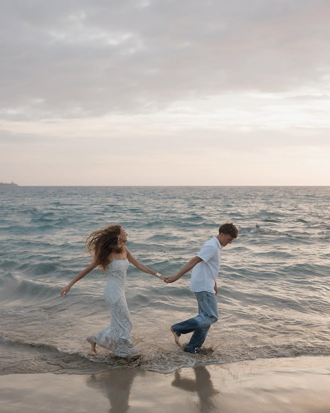 Post 6 by big island hawaii wedding & couple photographer on Instagram (carousel)