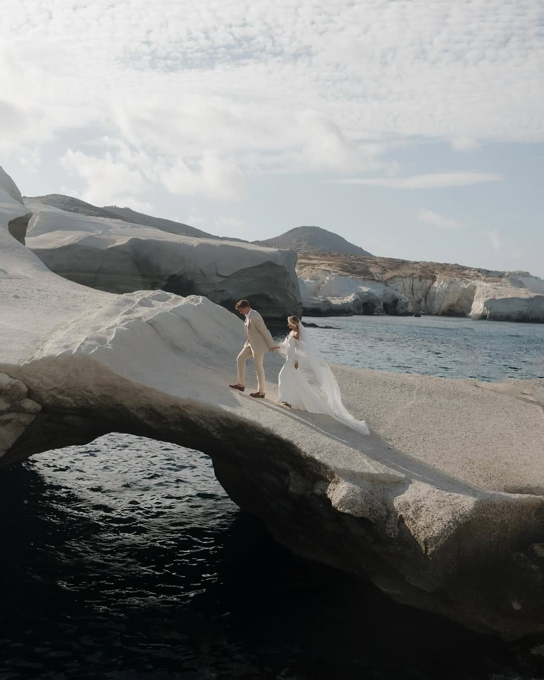 Post 9 by big island hawaii wedding & couple photographer on Instagram (carousel)