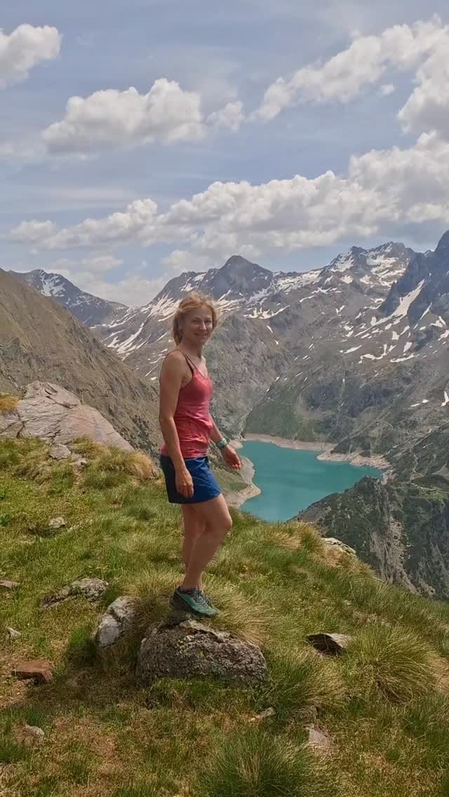 Post 7 by Viviana on Instagram (video)
