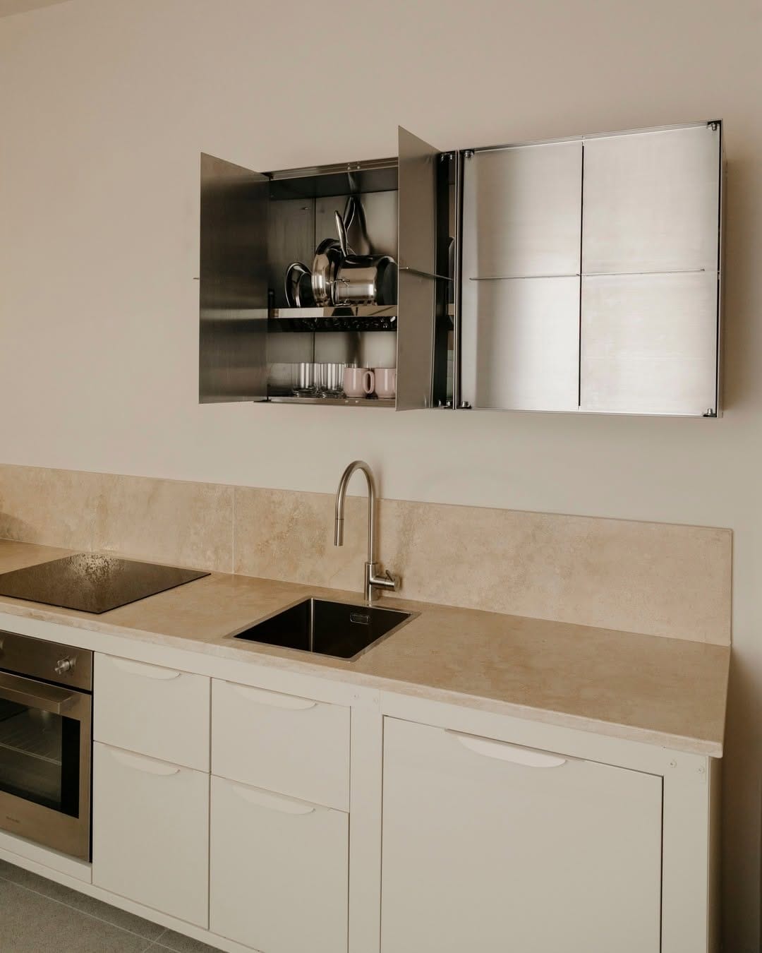 Post 9 by Very Simple: Kitchen on Instagram (image)
