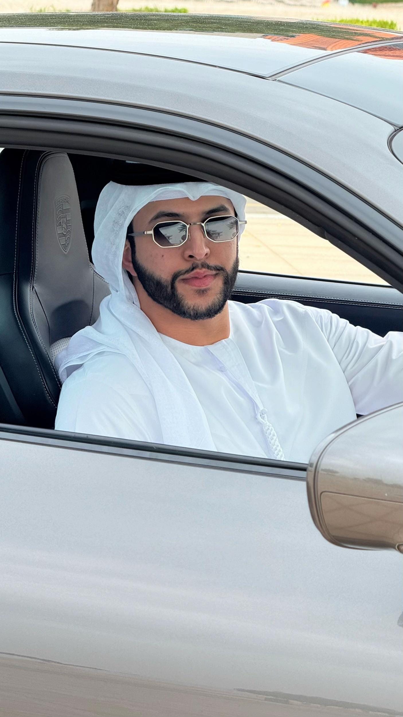 Post 2 by YOUSEF✨ on TikTok (video)