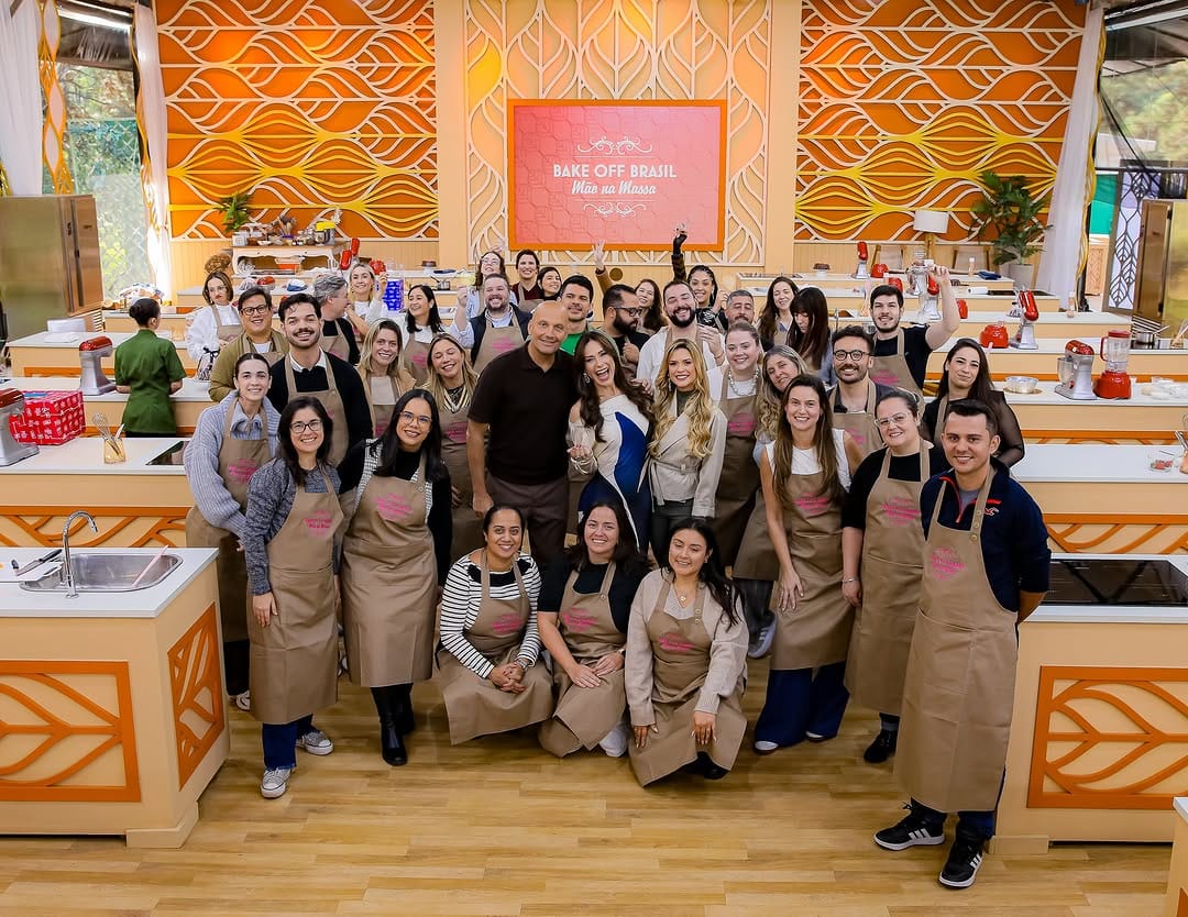 Post 1 by Bake Off Brasil on Instagram (carousel)