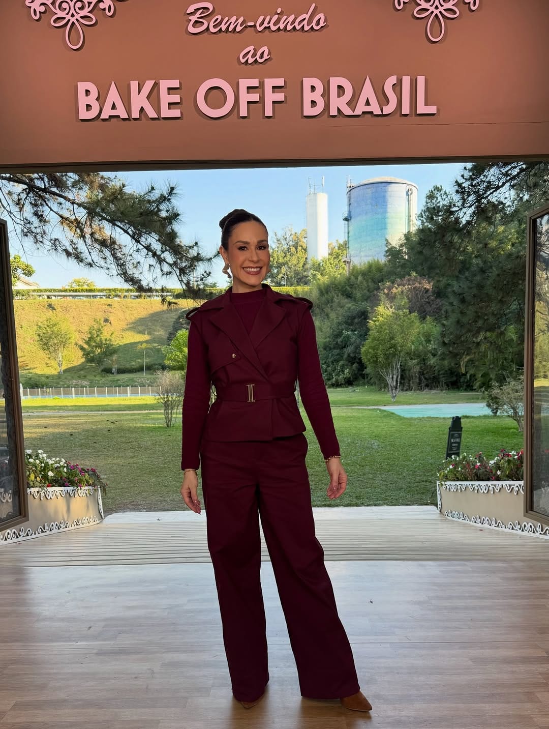 Post 10 by Bake Off Brasil on Instagram (carousel)