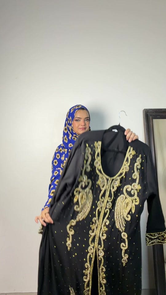 Post 6 by Z e e e 💋 on TikTok (video)