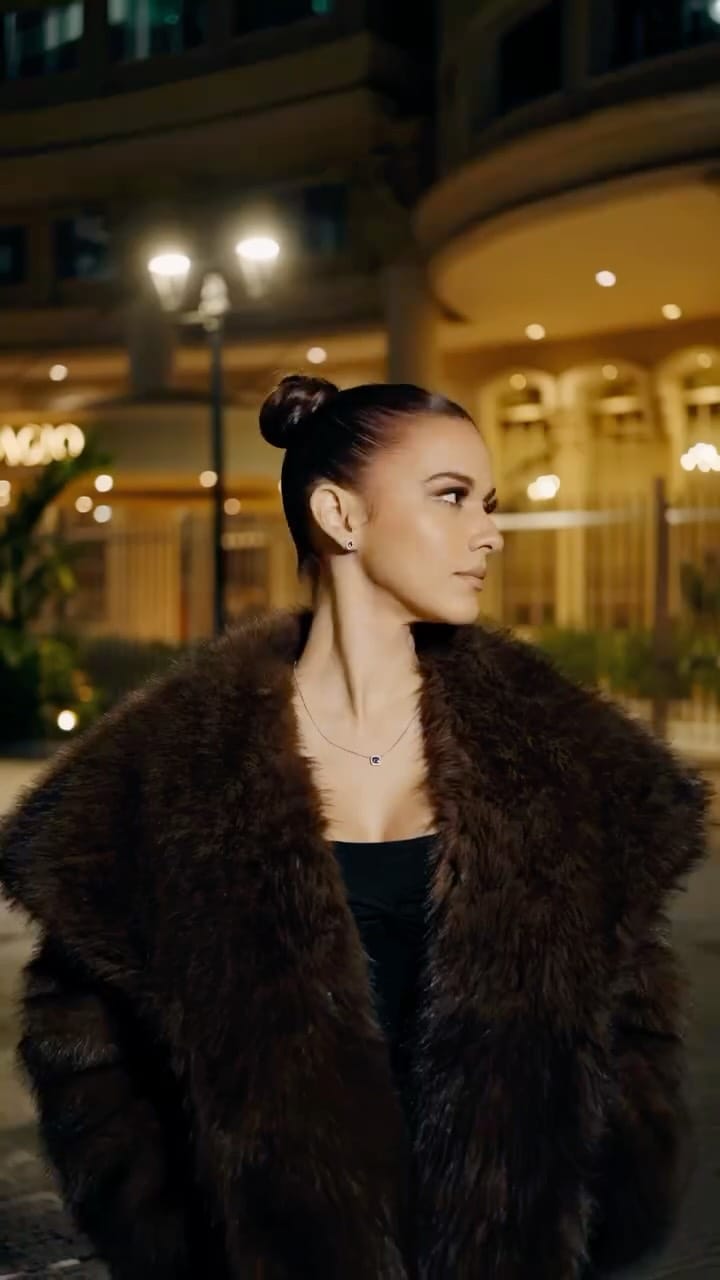 Post 3 by AURI✨ INGENIERO CIVIL / MODEL / ACTRESS / CONTENT CREATOR on Instagram (video)