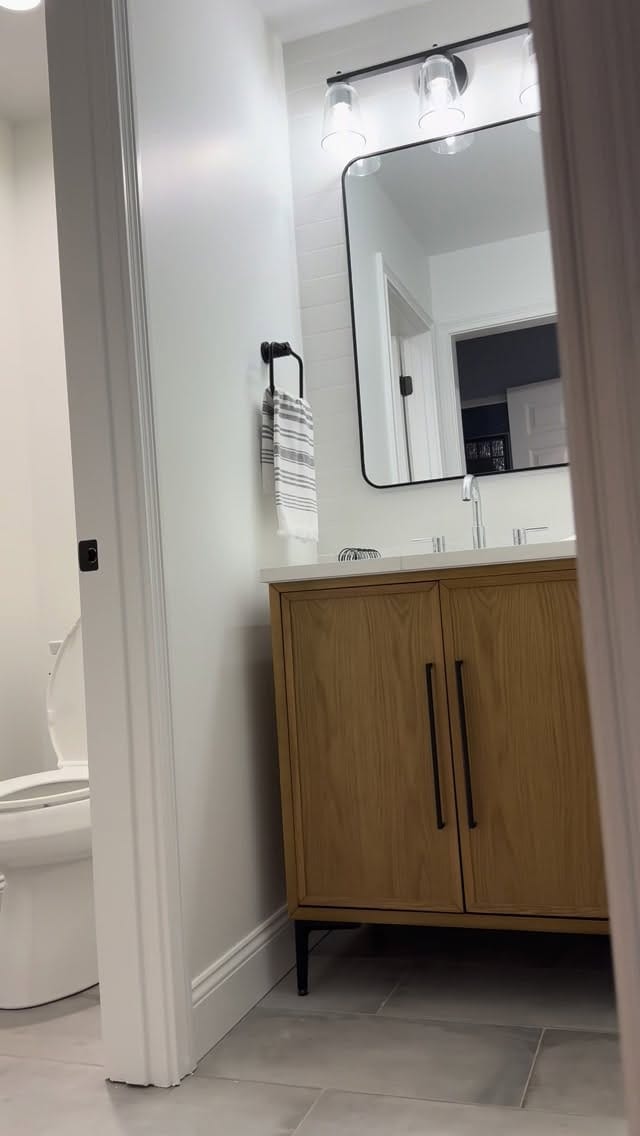 Post 4 by Jonathan Thomas on Instagram (video)
