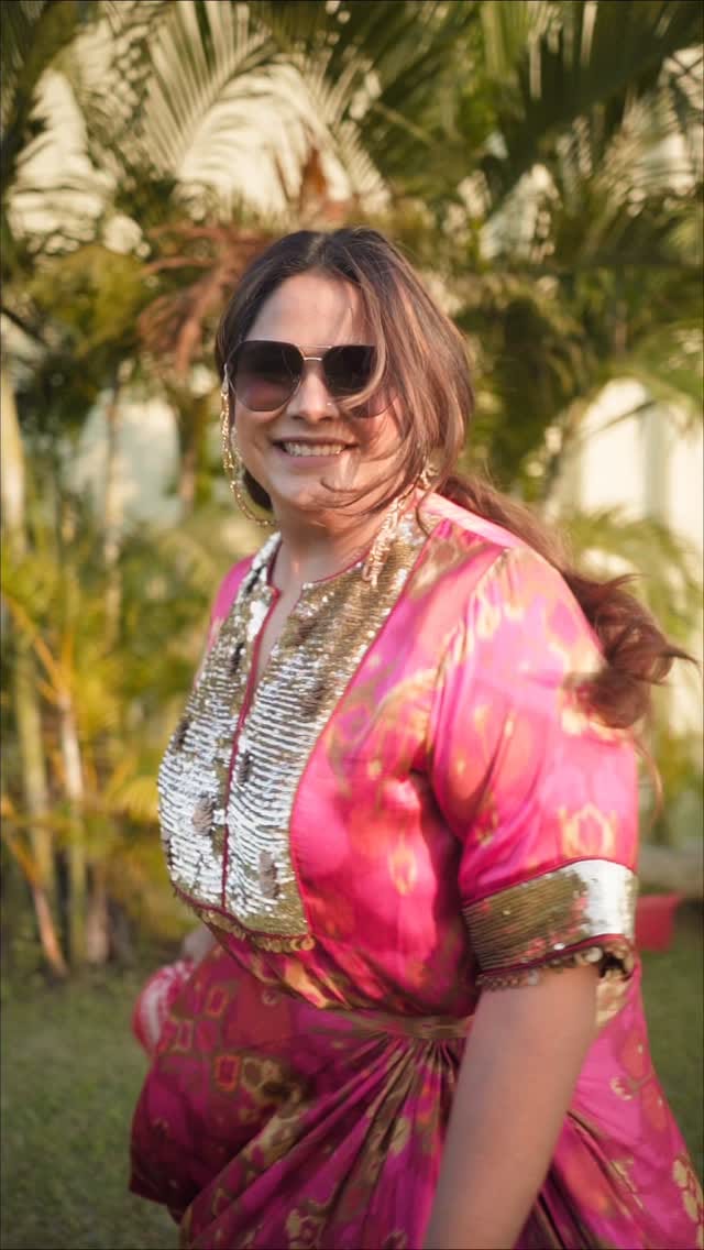 Post 4 by Mc Sourav kolkata | Filmmaker on Instagram (video)