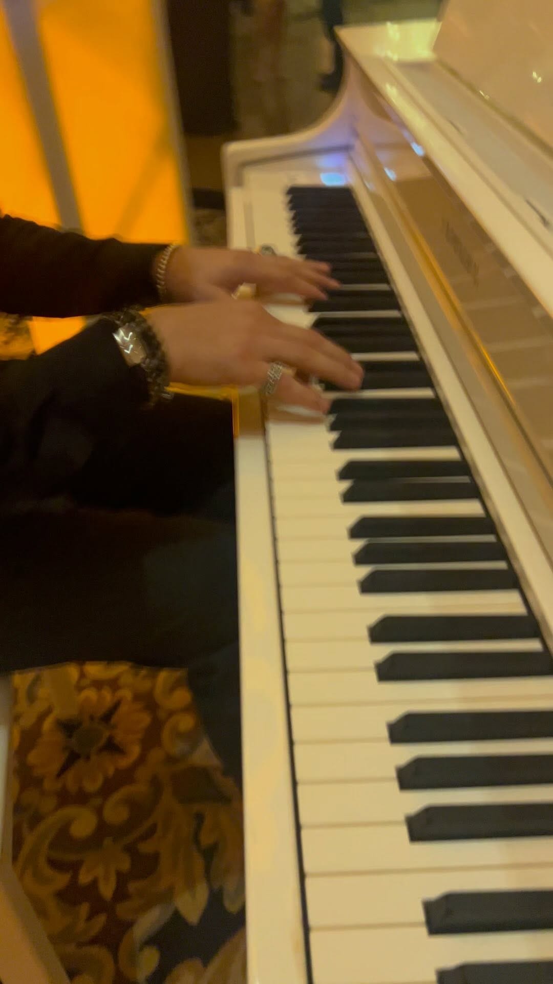 Post 5 by KBE Entertainment on Instagram (video)