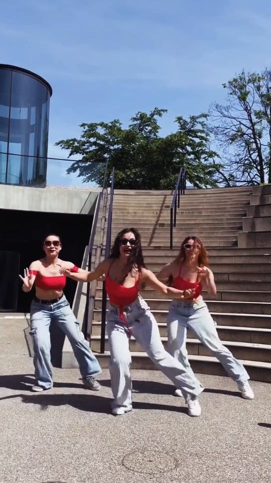 Post 4 by Kelsi Nichola Chow on Instagram (video)