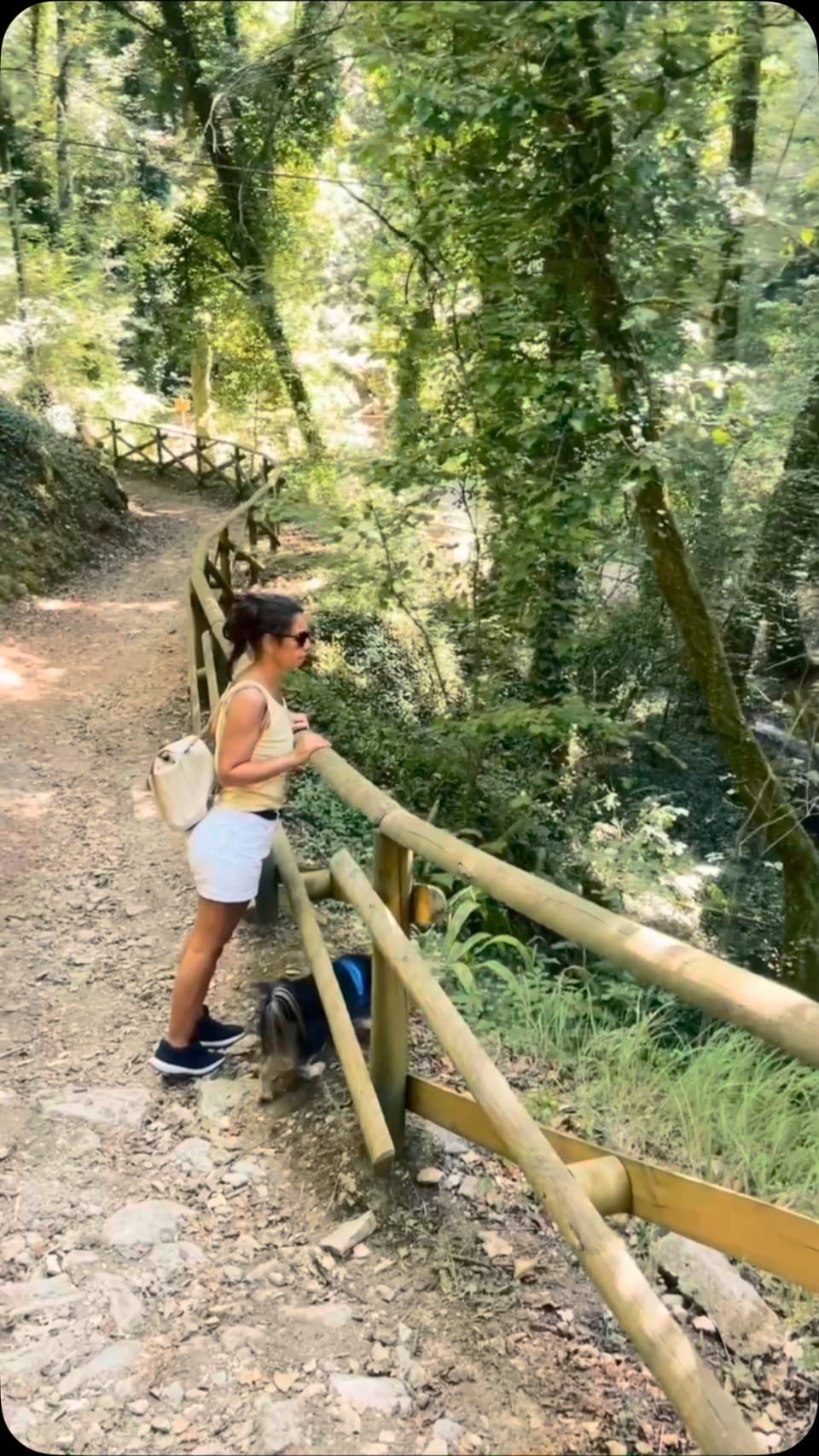 Post 2 by Cristiane Oliveira on Instagram (video)