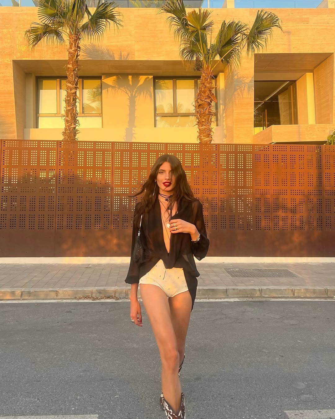 Post 6 by Sara Fasano 🦂 on Instagram (carousel)
