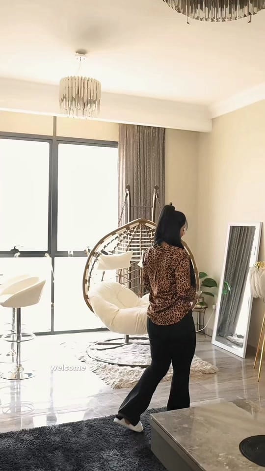 Post 7 by Zinobia Mistry on TikTok (video)