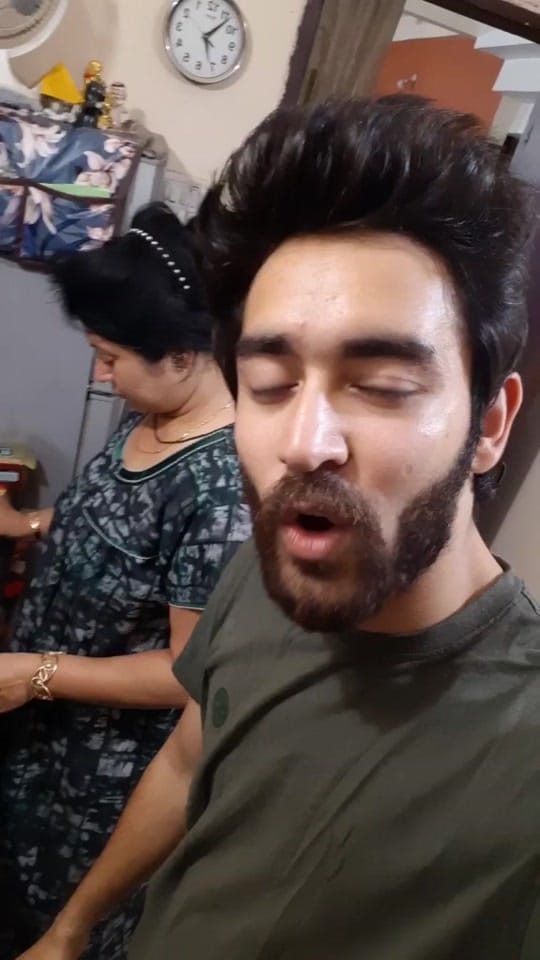 Post 9 by Himanshu Chhabria on TikTok (video)