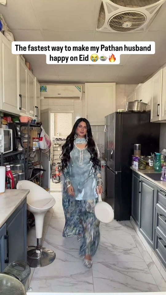 Post 10 by wassaymughal on TikTok (video)