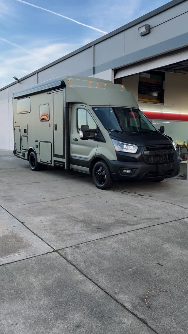 Post 3 by Clean Wrap Customs on Instagram (video)
