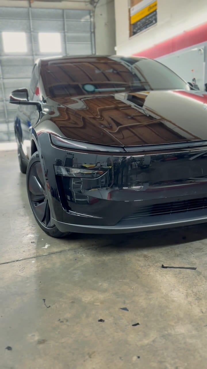 Post 9 by Clean Wrap Customs on Instagram (video)