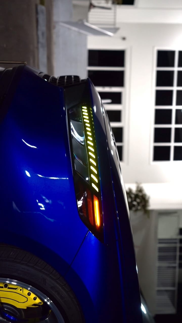 Post 2 by Sean Oakley on Instagram (video)