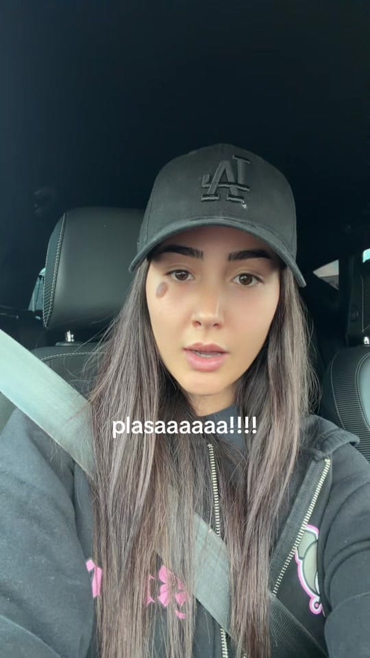 Post 10 by Rudina on TikTok (video)