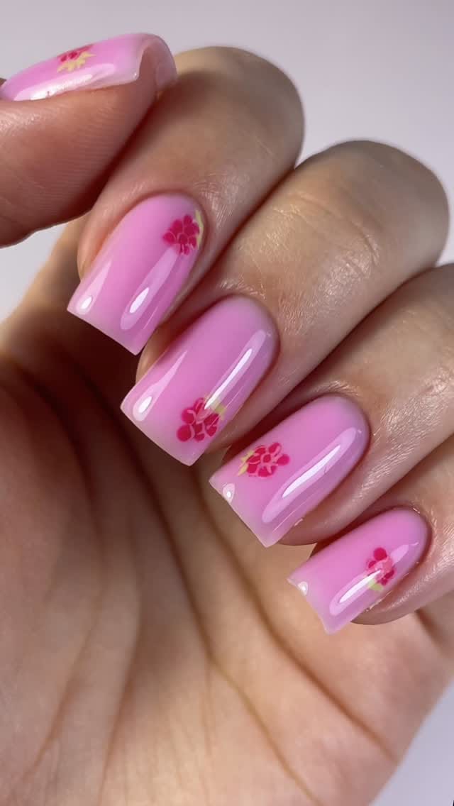 Post 10 by For Nails & Beauty SRL on Instagram (video)