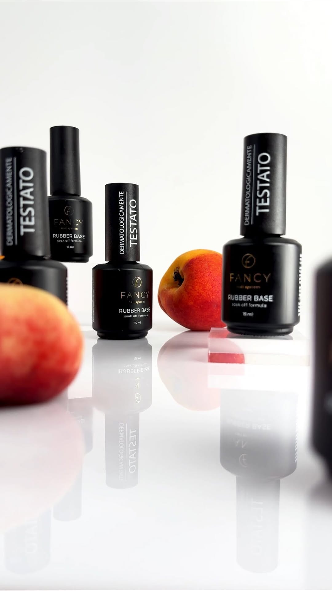 Post 4 by For Nails & Beauty SRL on Instagram (video)