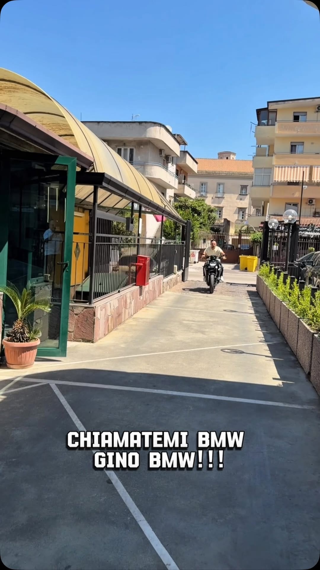 Post 2 by SAL.CAR SRL on Instagram (video)