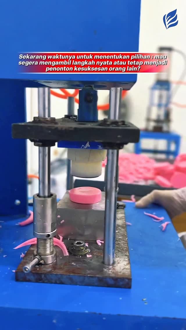 Post 10 by Maklon Skincare dan Kosmetik on Instagram (video)