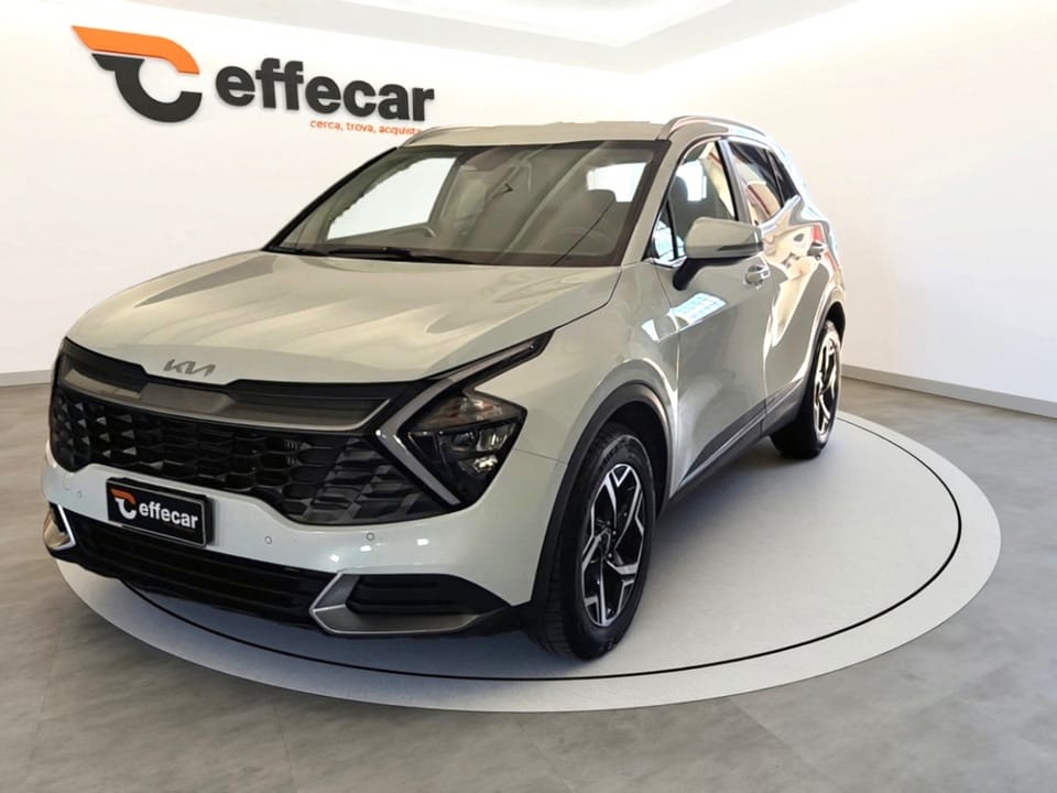 Post 2 by Effe Car on Instagram (carousel)