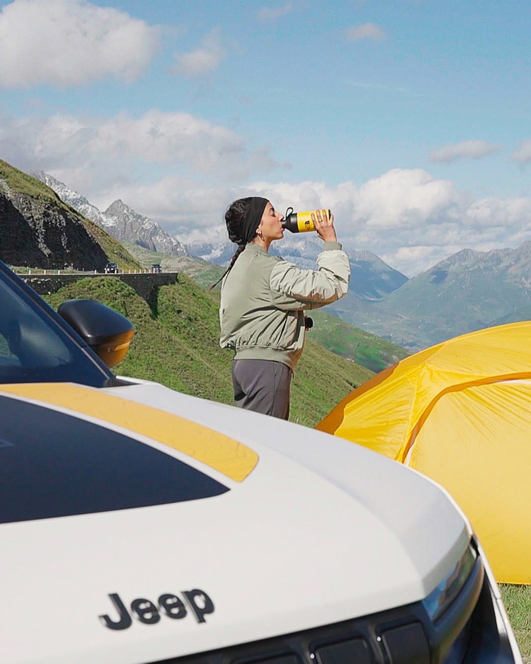 Post 8 by Jeep Switzerland Official 🇨🇭 on Instagram (carousel)