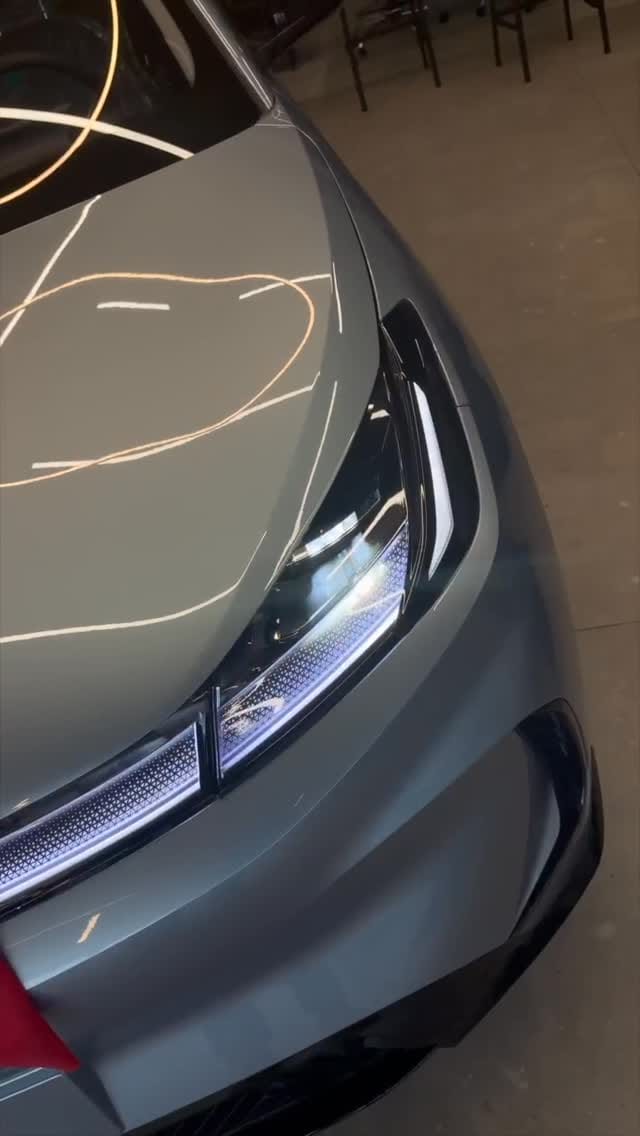 Post 6 by Electroautos Costa Rica on Instagram (video)