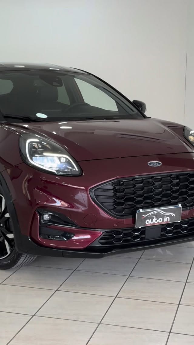 Post 4 by Auto In Caivano on Instagram (video)