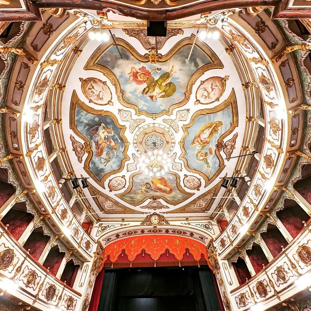 Post 10 by Leonardo Bellotti on Instagram (image)