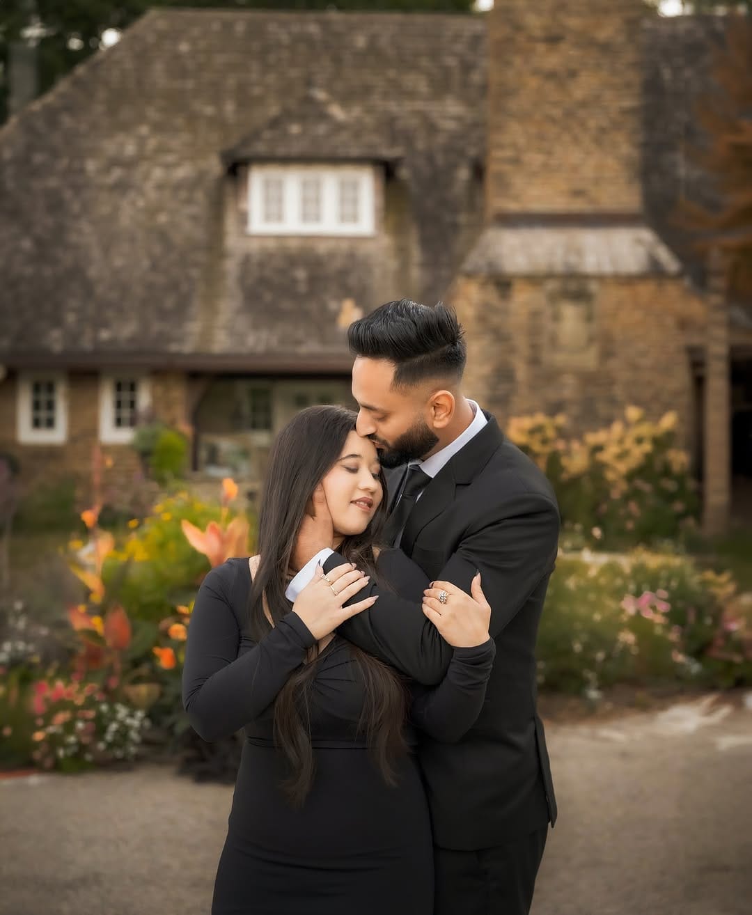 Post 3 by Real Artz Wedding on Instagram (carousel)
