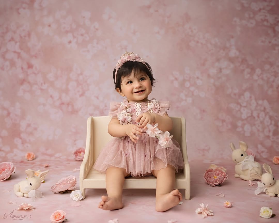 Post 4 by Ameera Photography on Instagram (image)