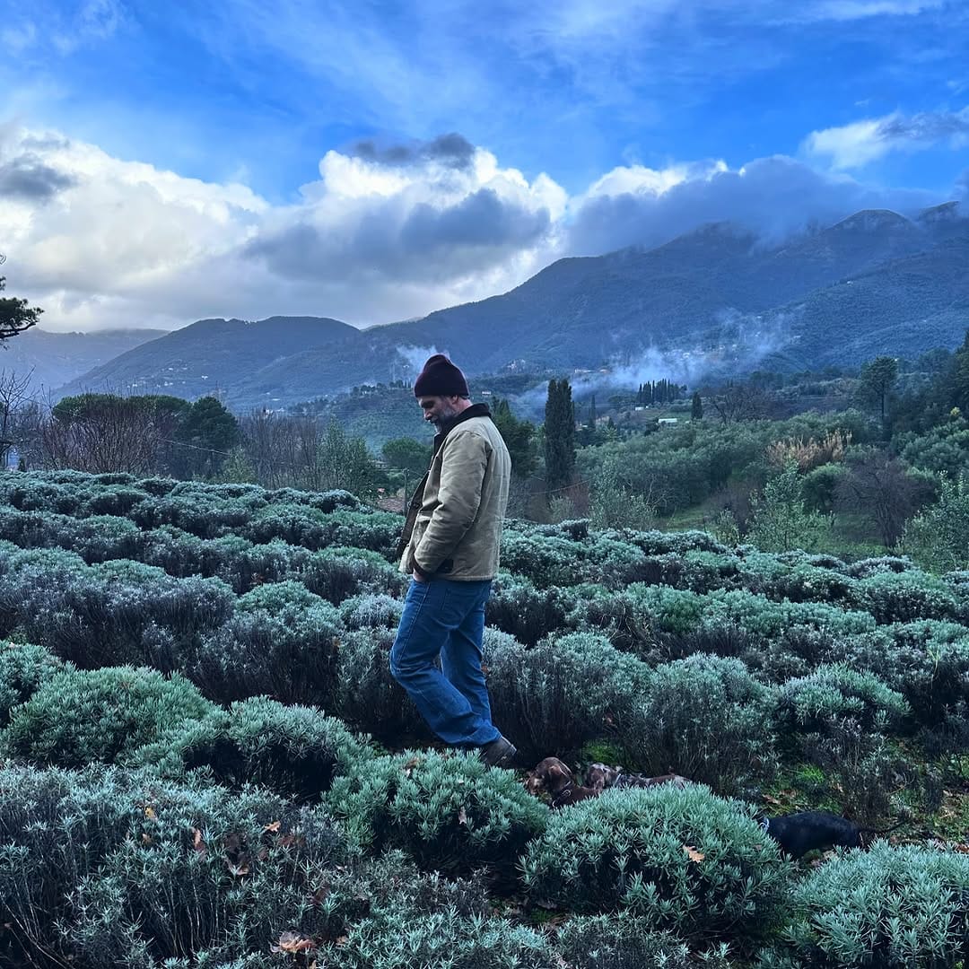 Post 10 by Luca Calvani on Instagram (image)