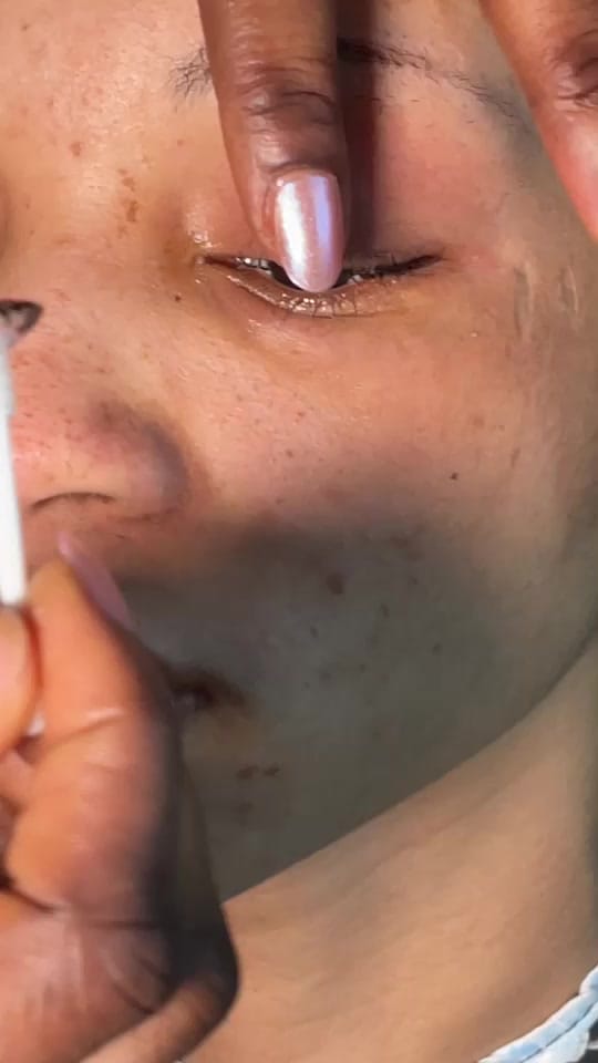 Post 10 by AMYPOSHSTUDIO Dubai best Mua on TikTok (video)